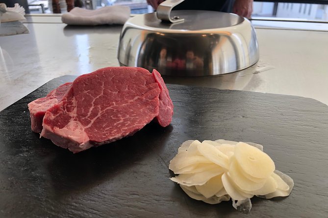 1-Day Kobe Highlights Tour including Sake Tasting - The tools and traditions at Takenaka Carpentry Tools Museum