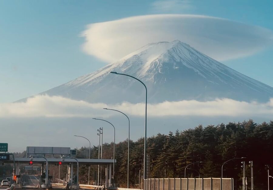 1-Day Mt Fuji and Hakone Sightseeing trip from Tokyo - Chureito Pagoda and the Famous Five-Story View