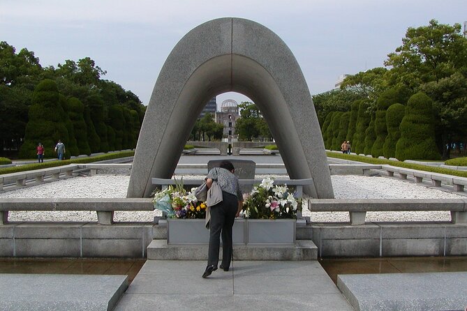 1-Day Private Sightseeing Tour in Hiroshima and Miyajima Island - Hiroshima Peace Memorial Park: begin with the human story