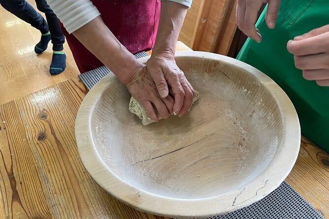 1-Day Togakushi Tour: Soba making, Ninja Town, and Hidden Shrines - Turning buckwheat into lunch at Tonkururin