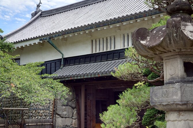 1 Day Tour From Nagano to Matsumoto Castle and Narai-Juku - Inside Matsumoto Castle’s Original Wooden Structure