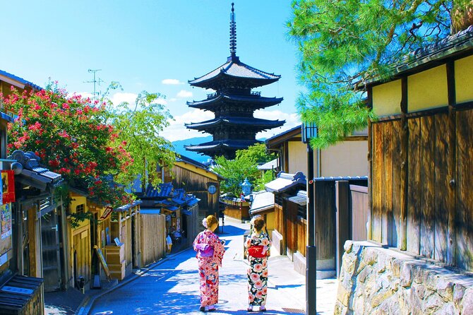 10 Must-see Spots in Kyoto One Day Private Tour (up to 7 people) - Gion closes the route with narrow lanes and evening culture