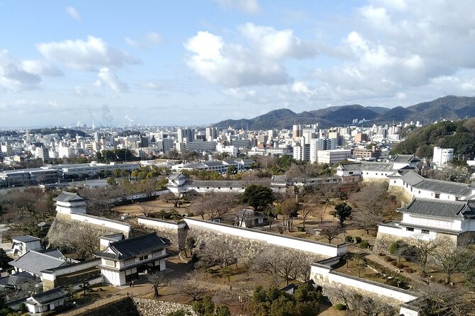 2.5 Hour Private History and Culture Tour in Himeji Castle - Inside the keep, where the stories become clearer