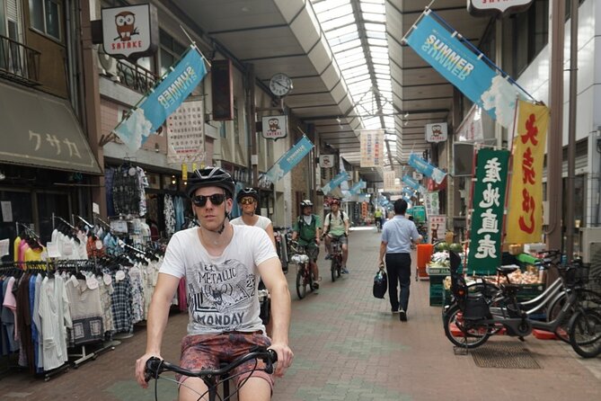 3h Tokyo E-Bike Tour: Hidden Gems, and Local Life with guide - What the guides add to the ride
