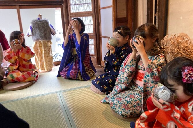 A Unique Antique Kimono and Tea ceremony Experience in English - Why the small group size makes a difference