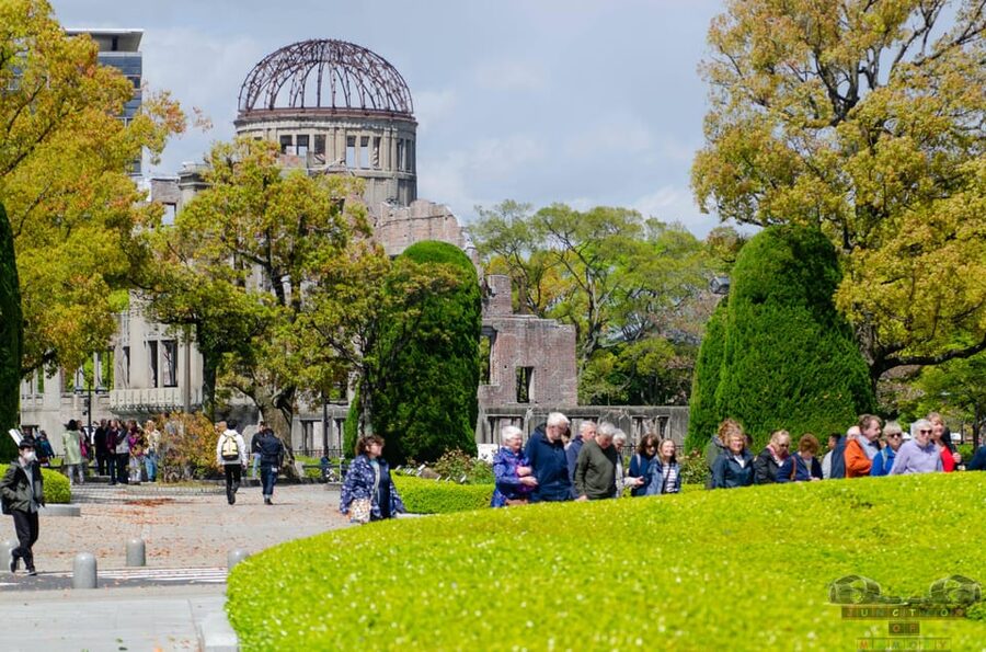 Amazing Hiroshima: Private City Tour with a Local Guide - Hondōri, Hiroshima Castle, and Shukkei-en change the pace