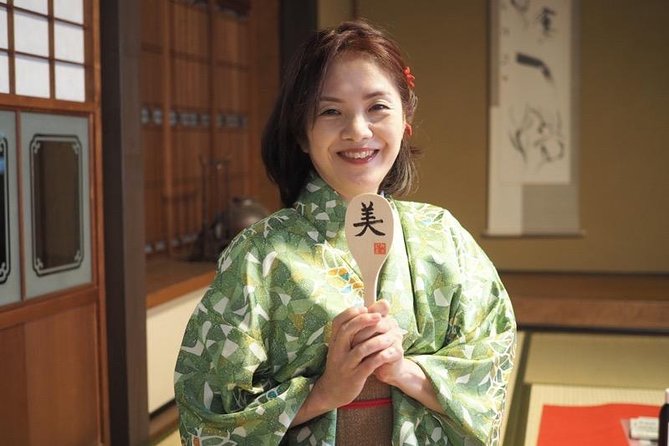 An Amazing set of Cultural experience: Kimono, Tea Ceremony and Calligraphy - Practicing calligraphy in a quiet room