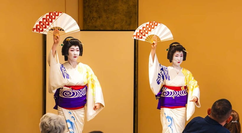 Asakusa: Geisha Performance and Tea House Experience - What the 75-minute program feels like