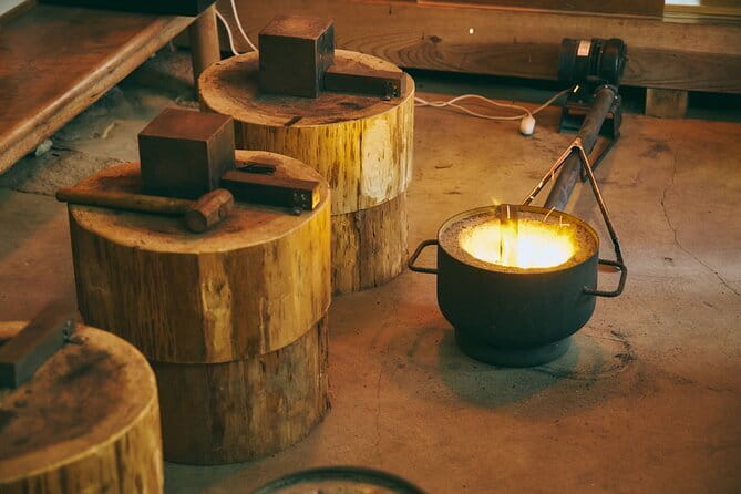 Authentic knife making experience at a blacksmith in Kyoto - Arriving at the two Studio NIN locations