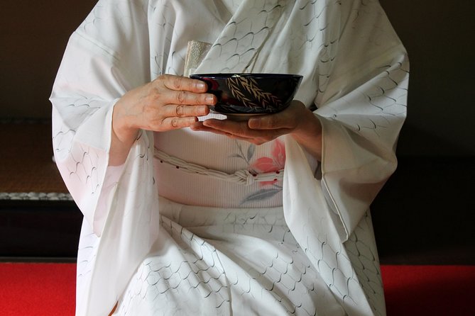 Authentic Kyoto Tea Ceremony: Camellia Flower Teahouse - Should you rent a kimono?