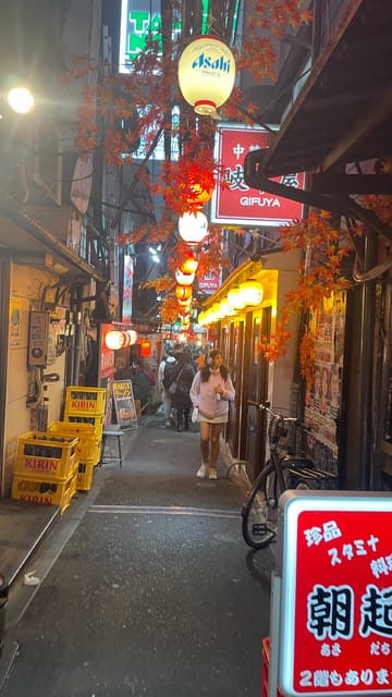 Awesome Private Tour: Tsukiji, Asakusa, Shinjuku, Shibuya - Asakusa delivers the classic Tokyo scene