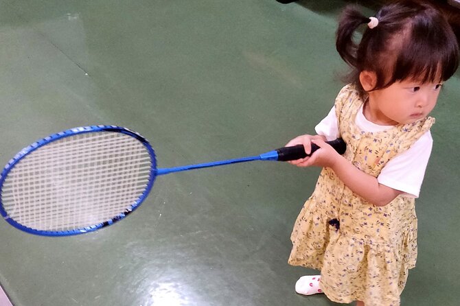 Badminton in Osaka & Kyoto with Locals! - The social side: local players and international company