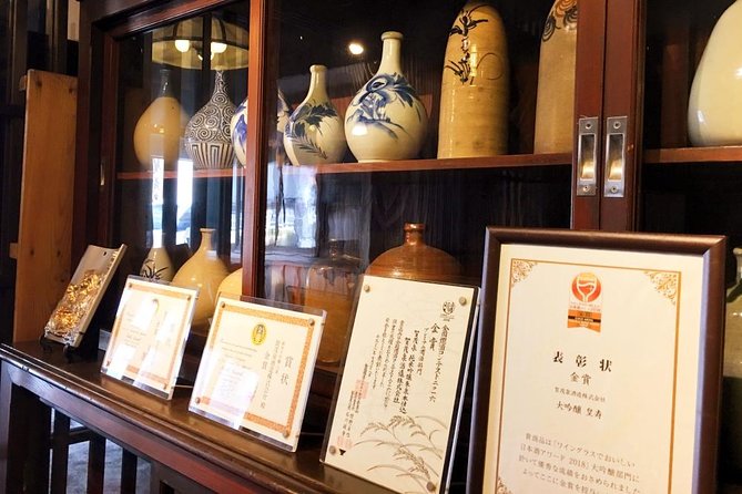 Best of Hiroshima Food Tour - The guide handles ordering and language barriers