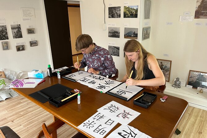 Calligraphy Class for Beginners in a Century-old Japanese House - A Private Class That Fits a Busy Beppu Day