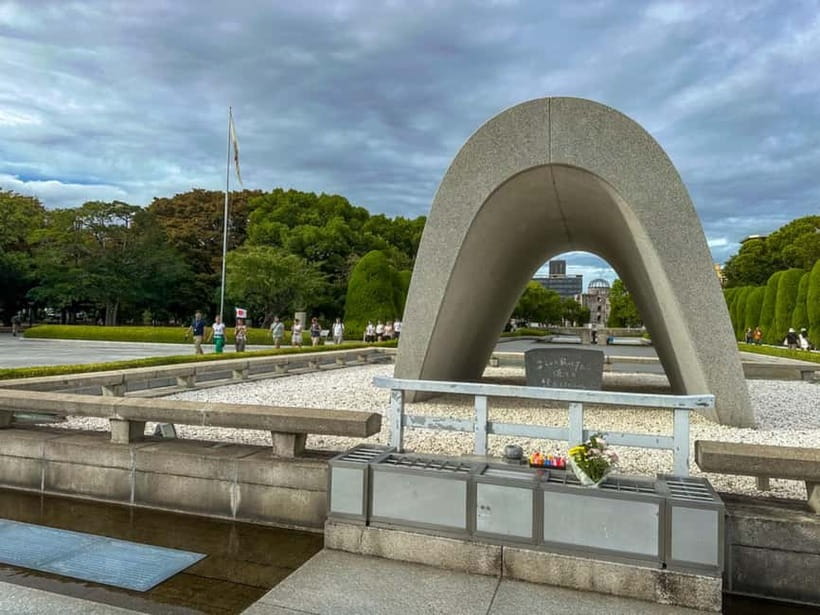 Day Trip to Hiroshima & Miyajima with Itsukushima Shrine - What the $39 price really covers