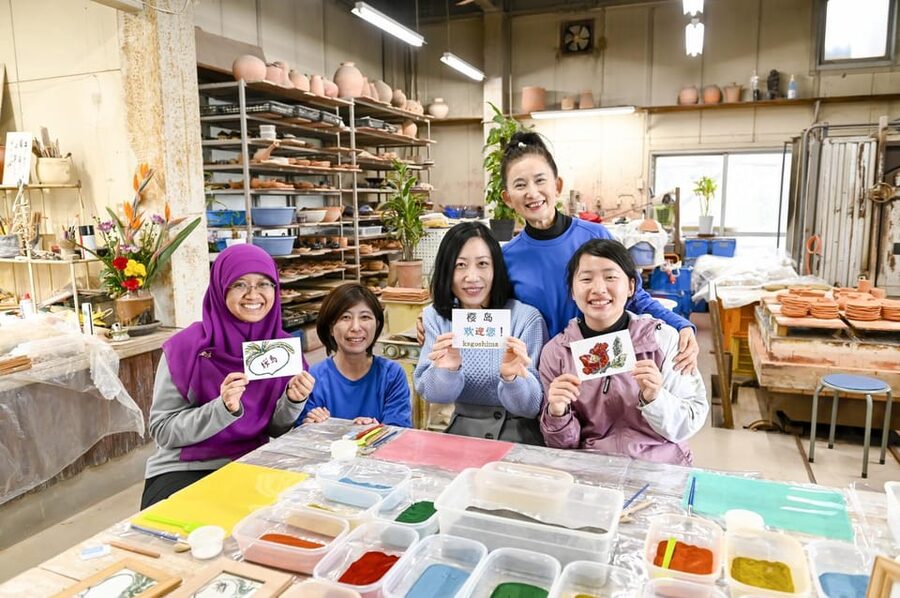 Discover the Wonder of Sakurajima Half Day Tour in Kagoshima - Turning volcanic ash into pottery at Sakurajima-yaki