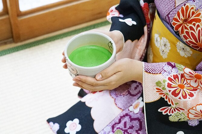 Dynamic Tokyo: Tokyo Tower, Tea Experience, Bay Cruise Day Tour - The matcha session is more hands-on than formal