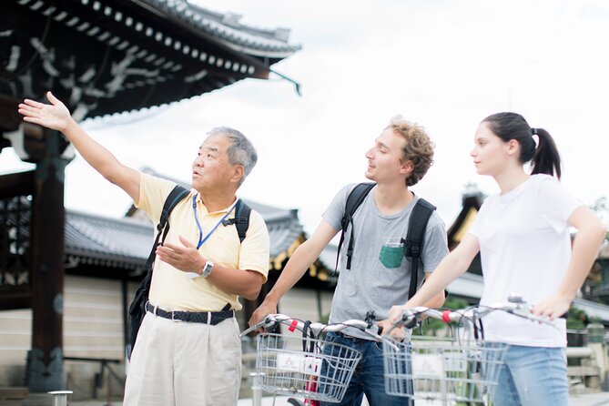 Explore Hidden Alleyway with a Local Expert (Afternoon Tour) - Key points at a glance