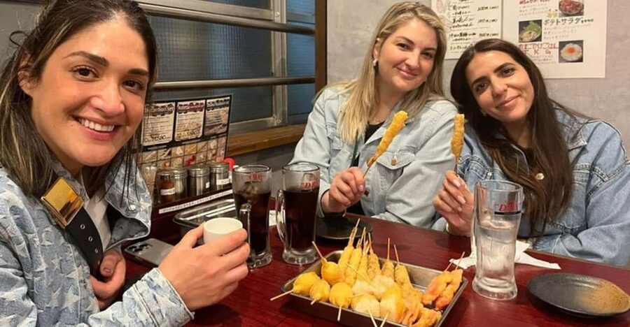 Food crawl: Discover Osaka’s soul with every step! - Okonomiyaki, kushikatsu, gyoza, and sushi