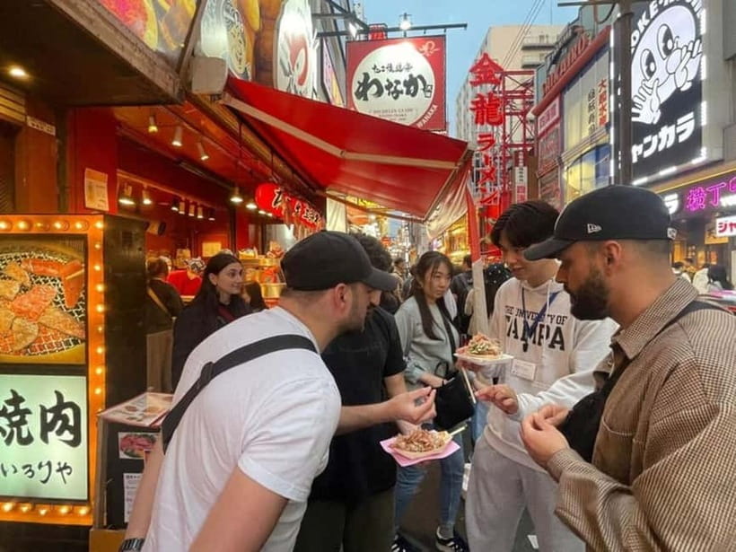 Food crawl: Discover Osaka’s soul with every step! - Cash, timing, and practical details