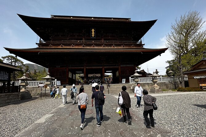 Food & Cultural Walking Tour around Zenkoji temple in Nagano - Back streets, shrines, and local shops
