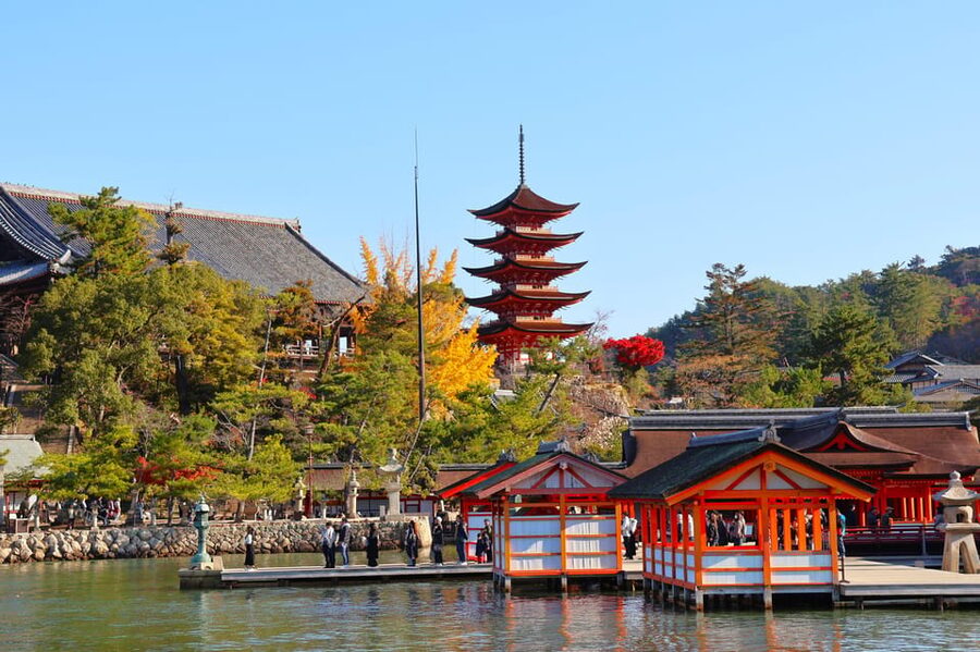 From Hiroshima: Hiroshima & Miyajima 1 Day Tour with Lunch - One hour inside the Peace Memorial Museum