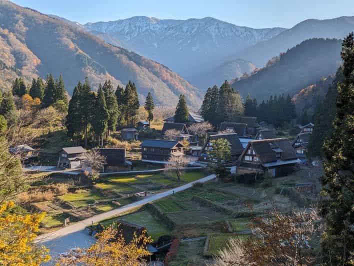 From Kanazawa: Shirakawa-go, Gokayama and Wood Carving Art - The morning ride from Kanazawa into the Hokuriku mountains