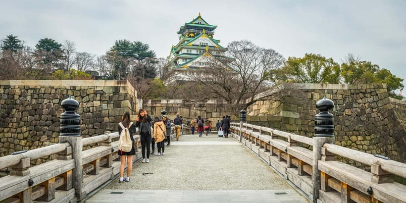 From Kyoto: Nara, Osaka & Kobe Day Trip – 3 Cities in 1 Day - Osaka Castle: a short look at a major landmark