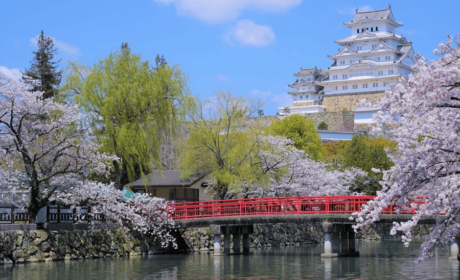 From Osaka: Himeji Castle, Arima Onsen & Mt. Rokko Day Tour - Koko-en Garden beside the castle