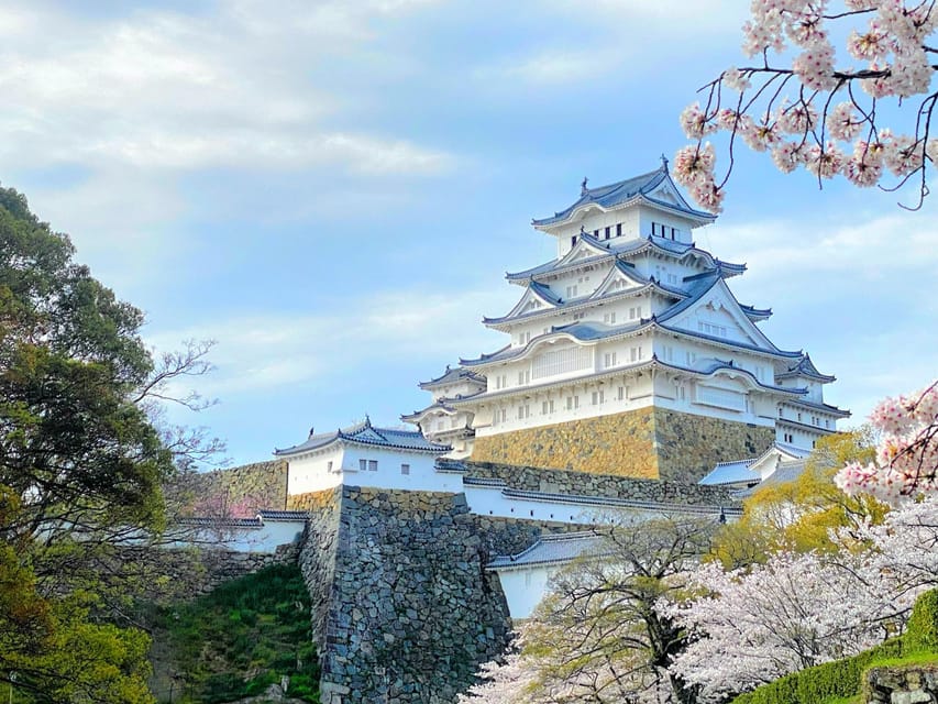 From Osaka: Himeji Castle, Arima Onsen & Mt. Rokko Day Tour - Himeji Castle, Japan’s White Heron