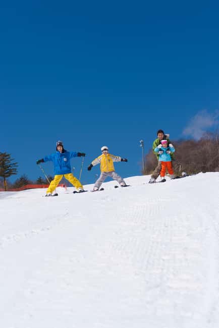 From Tokyo: Fujiyama Snow Resort Yeti Winter Ski Day Tour - Choosing the right snow package
