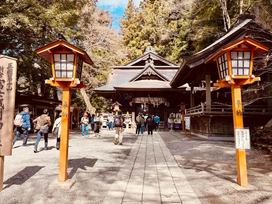 From Tokyo: Full-Day Mount Fuji Tour in English or Spanish - What to bring for a long day outside
