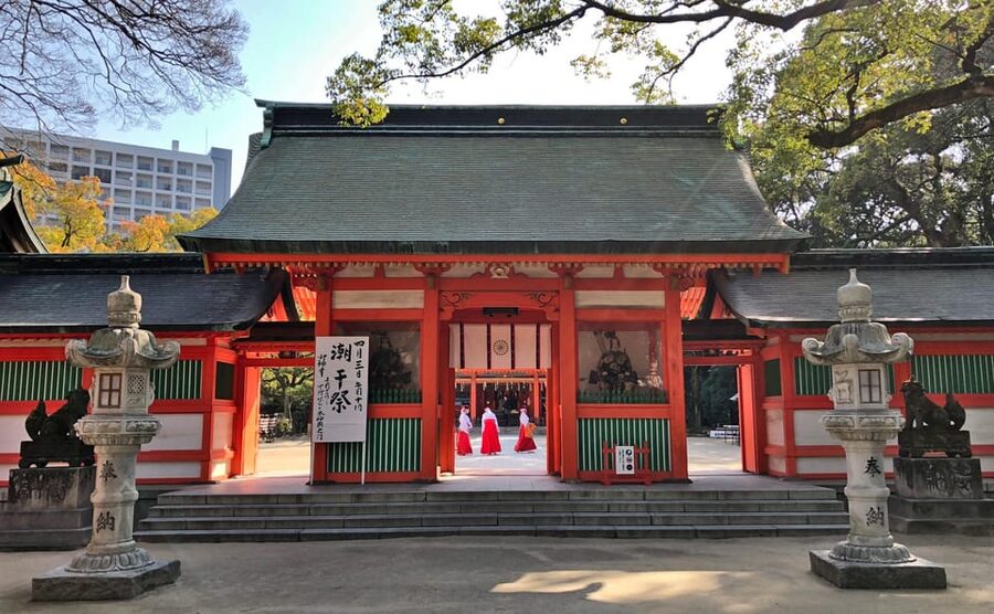 Fukuoka Essentials: History, Culture, & Charms - A private guide makes the three hours more useful