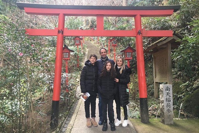 Fukuoka Full-Day Private Tour with Government Licensed Guide - Fukuoka Castle ruins and Ohori Park