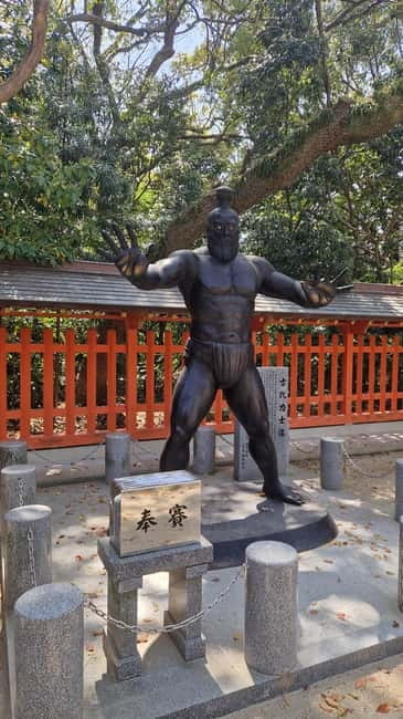 Fukuoka’s Sacred Path: Temples, History & Culture - Sumiyoshi Shrine and a calm finish