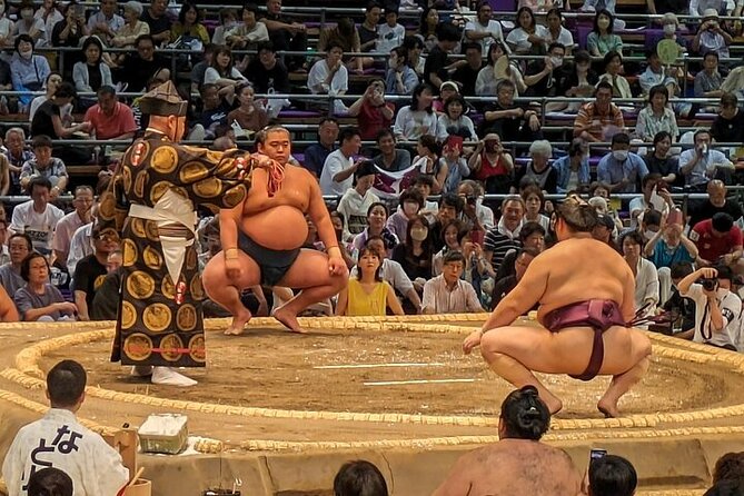 Fukuoka Sumo Tournament November 2025 with a Sumo Expert Guide - Sumo traditions, rules, and wrestler rankings