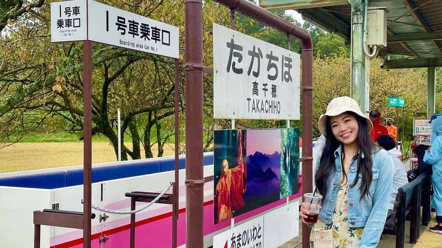 Fukuoka: Takachiho Gorge & Scenic Railway One Day Tour - Amano Yasugawara and the stone-stacking ritual