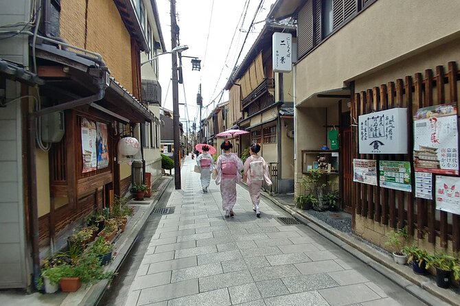 Full-Day Sightseeing to Kyoto Highlights - Arashiyama Bamboo Forest: Kyoto’s western opening act