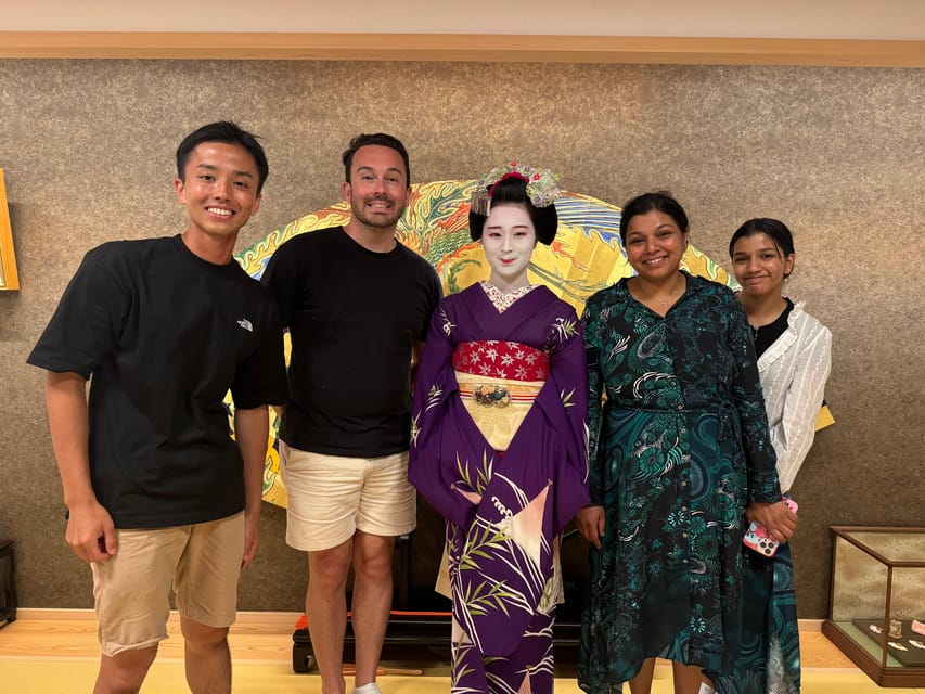 Gion Walking Tour, Geisha Show and Japanese Game in Kyoto - Tea, a Japanese snack, and a seated performance