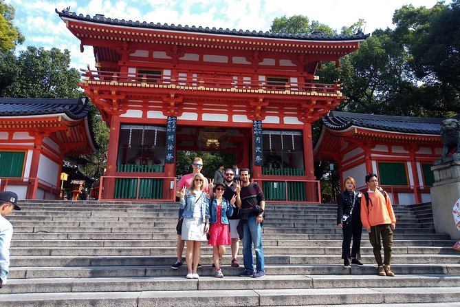 Guided Gion Tour: Explore Kyoto’s Historic Geisha District - Chion-in Temple Gate in 15 minutes