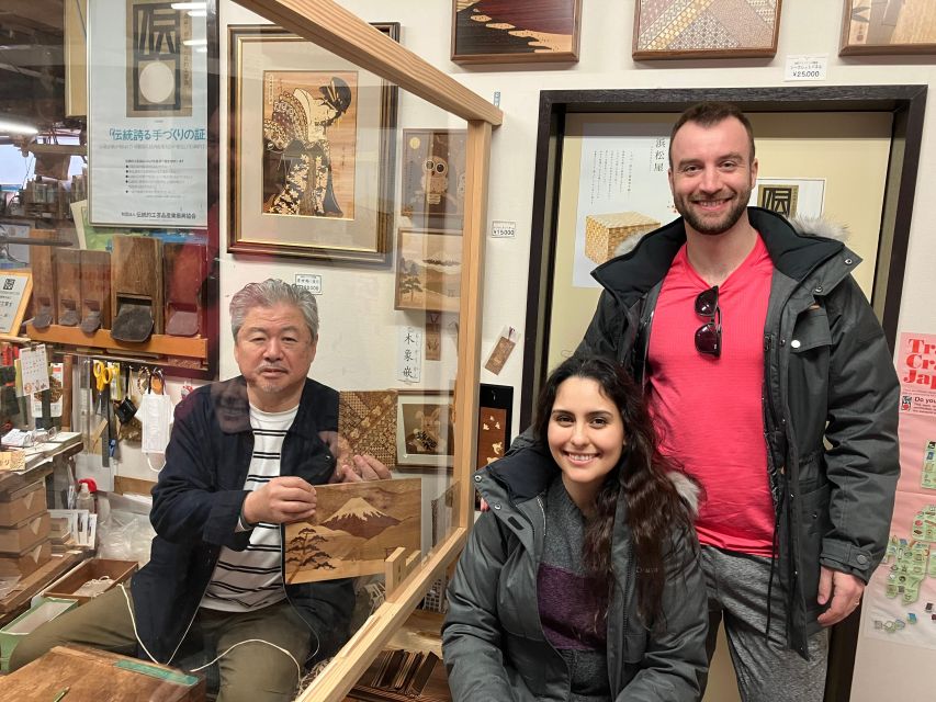 Hakone: Day Tour to View Mt Fuji & Wooden Culture Experience - The mountain train and the ride back to Hakone-Yumoto