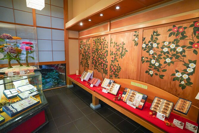 Half-day Himeji Castle Town Bike Tour with Lunch - Why the bicycle changes your Himeji day