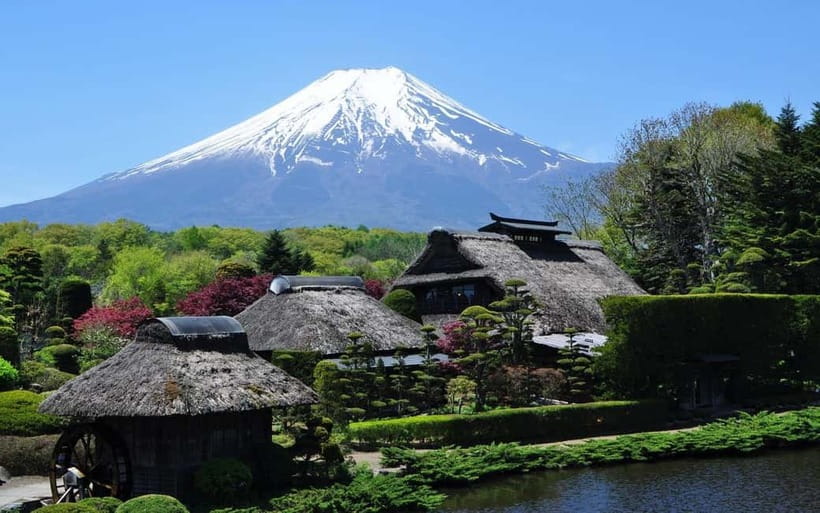 Halfway Up Mt,Fuji, Oshino Hakkai, Kawaguchiko from Tokyo - The real tradeoff: convenience against comfort and control
