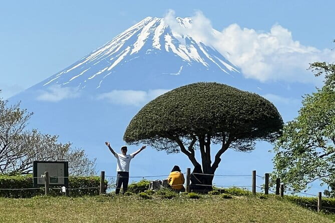 Hike Hakone Hachiri - Yamanaka Castle Ruins and the Mt Fuji Gamble