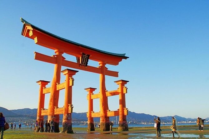 Hiroshima and Miyajima 1 Day Cruise Tour - The guides make the biggest difference