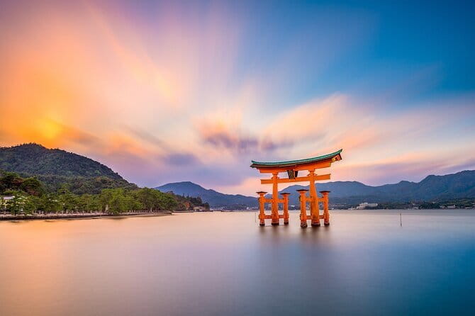 Hiroshima and Miyajima Day Trip with Itsukushima Shrine & Ferry - Should you book it?