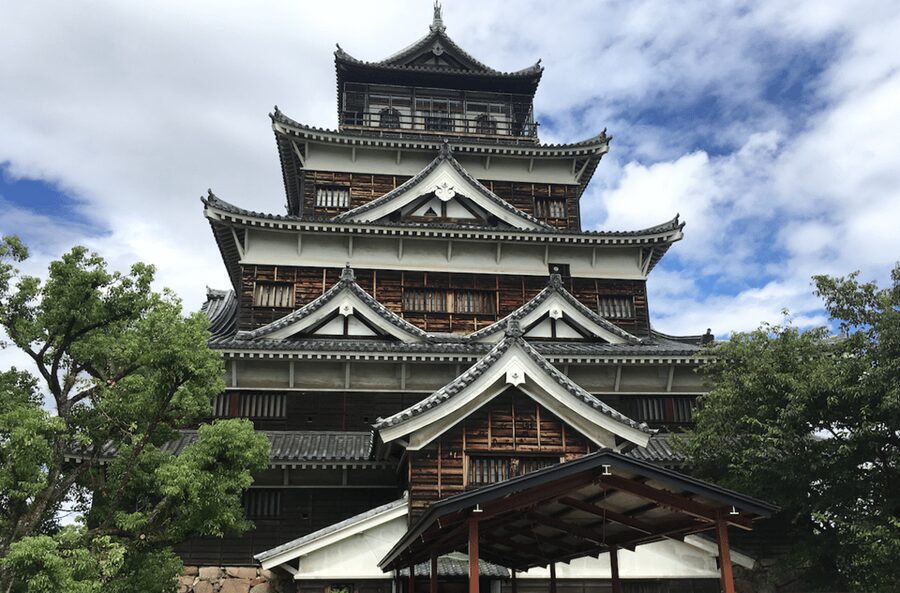 Hiroshima: Best of Hiroshima Guided Bike Tour - Why cycling works so well in Hiroshima