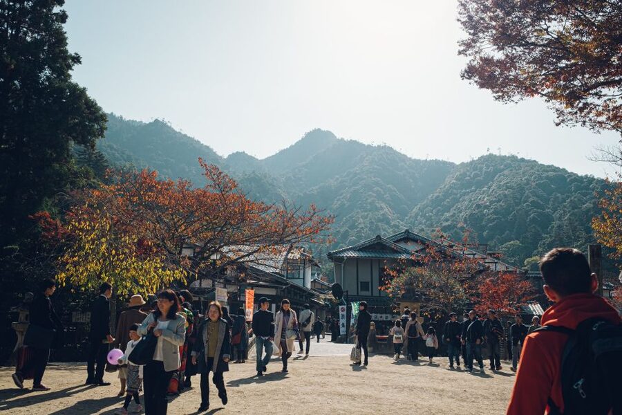 Hiroshima: Hidden Gems and Highlights Private Walking Tour - Minato Park and a change of pace