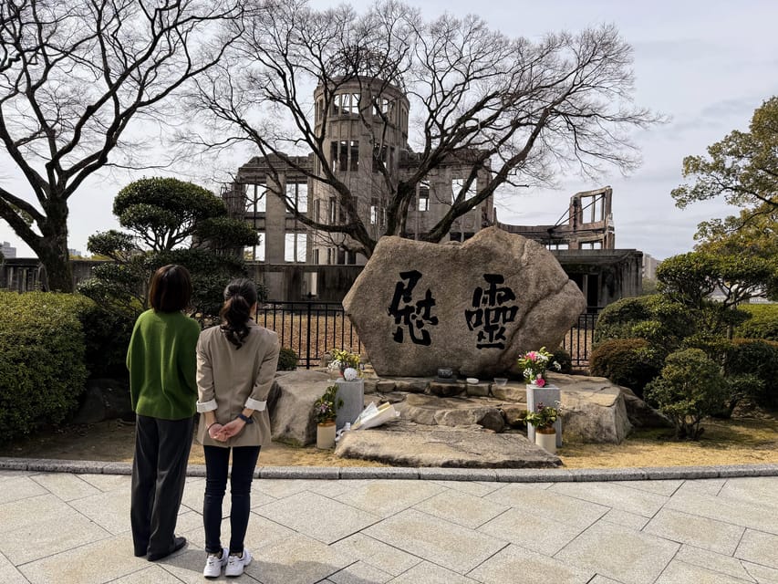Hiroshima: Hiroshima and Miyajima UNESCO Sites 1-Day Tour - Meeting at Hiroshima Station and getting oriented