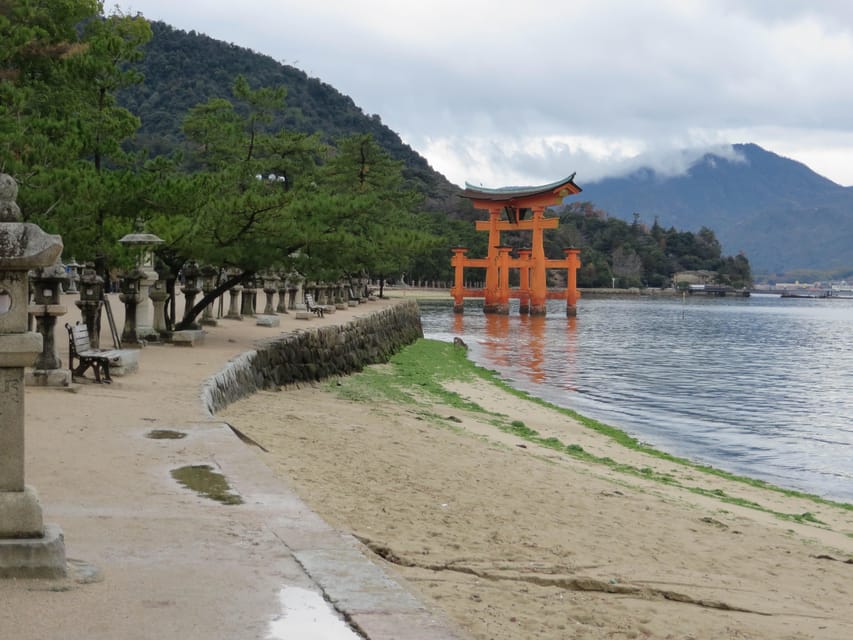 Hiroshima: History and Hidden Gems Tour - Shukkeien Garden brings the tour to a calmer close